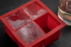 Bac à glaçons Barcraft en silicone rouge 4 empreintes