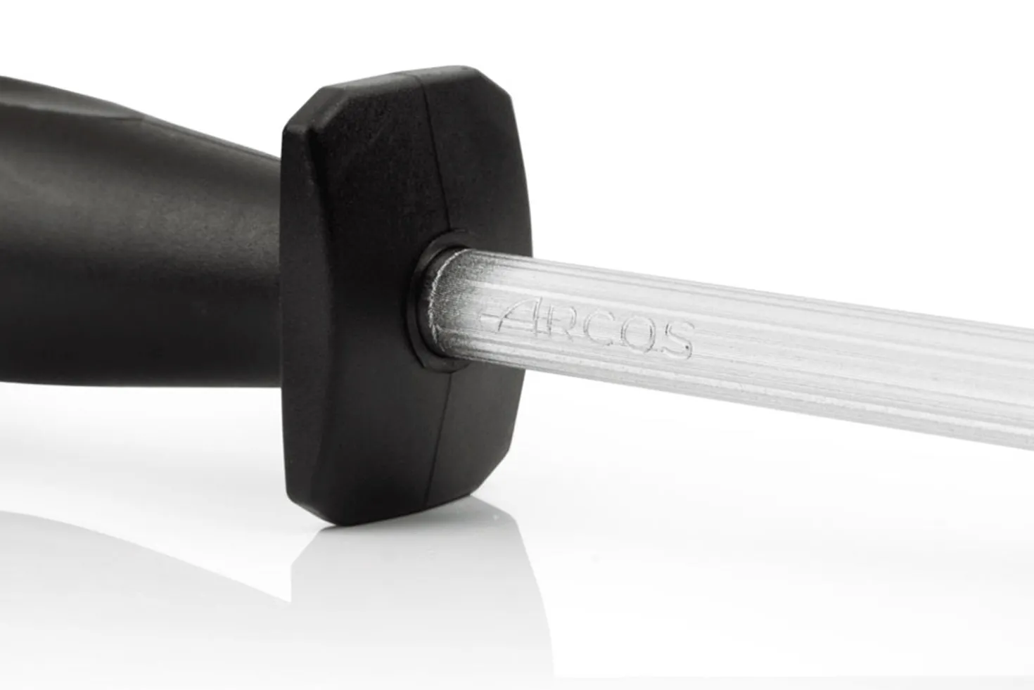 Bloc en pin 4 couteaux + 1 fusil Arcos MAITRE lames acier inox NITRUM