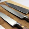 Bloc SABATIER Perigord en noyer laqué noir 5 couteaux forgés acier inox