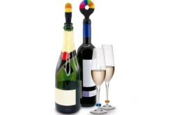 Bouchon en silicone Pulltex pour vin et champagne + 6 marque-verres colorés