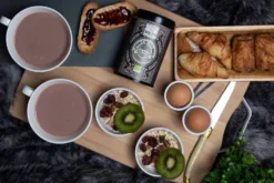 Cacao en poudre non sucré 100% bio Quai Sud - Boîte pop décorée 175g