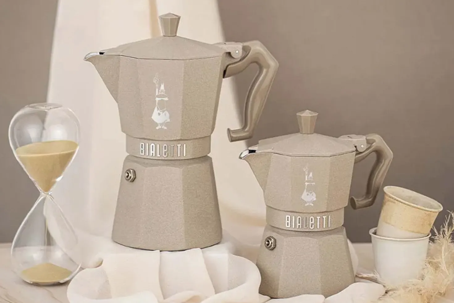 Cafetière italienne Bialetti Moka Exclusive Octagonal induction beige sable