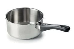 Casserole Beka Polo en acier inoxydable 18/10 et poignée en bakélite