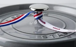 Cocotte ronde en fonte émaillée STAUB gris graphite