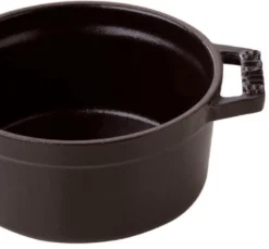 Cocotte ronde en fonte émaillée STAUB noir mat