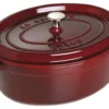 Cocotte Staub ovale en fonte émaillée grenadine