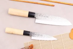 Coffret 2 couteaux japonais Satake Cutlery Tsuchime santoku + deba