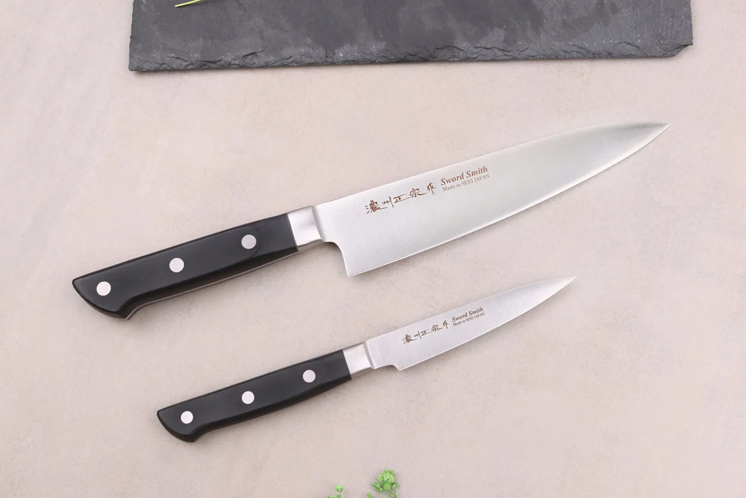 Coffret 2 couteaux japonais Satake Cutlery ABS chef 18cm + office 9cm