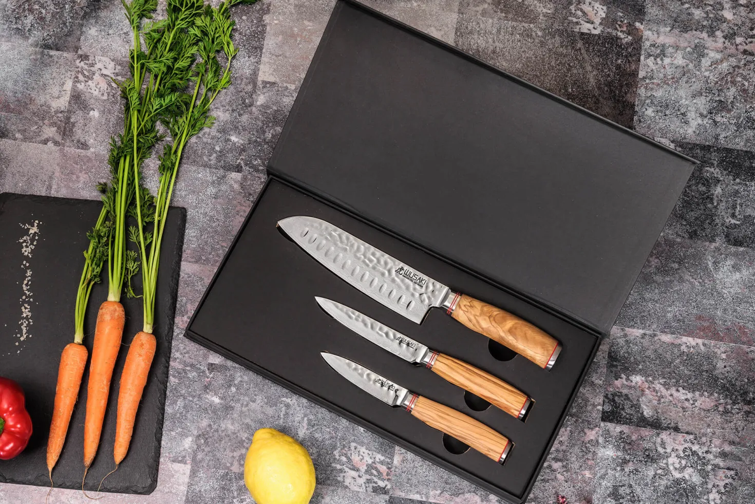 Coffret 3 couteaux Wusaki Damas 10Cr olivier Santoku + Universel + Office
