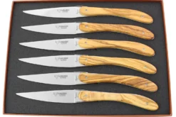 Coffret de 6 couteaux de table Laguiole en Aubrac l'Ecir manches en olivier