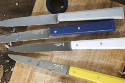 Coffret de 4 couteaux de table Opinel Bon Appétit Céleste n°125 lames 11cm en inox manches en charme