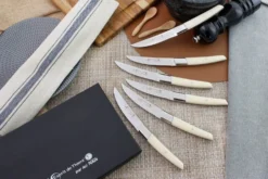 Coffret de table AU NAIN UP 6 couteaux à steak 11cm