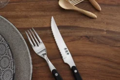 Coffret de table Wusaki 2 couteaux à steak 11cm + 2 fourchettes