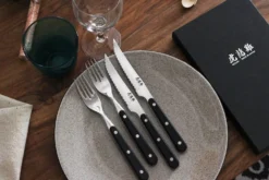 Coffret de table Wusaki 2 couteaux à steak 11cm + 2 fourchettes