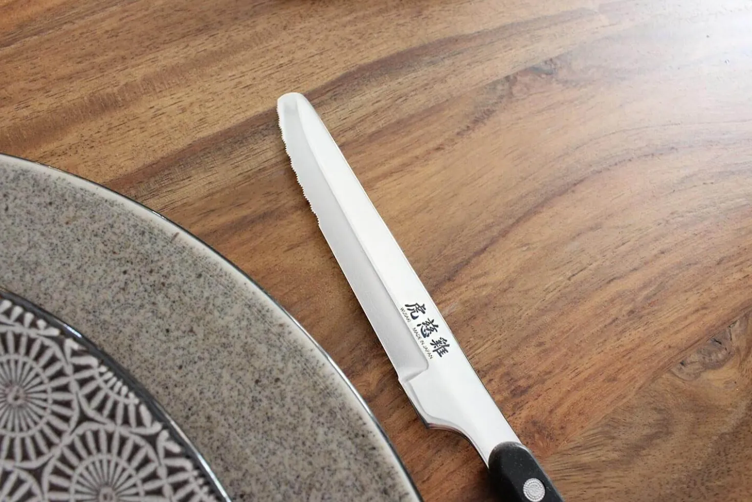 Coffret de table Wusaki 2 couteaux à steak à bout rond + 2 fourchettes