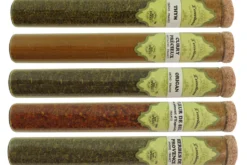 Coffret d'épices Le Monde en Tube Cuisine d'ici 5 saveurs