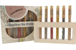 Coffret 6 épices en tube Le Monde en Tube Saveurs orientales + support bois