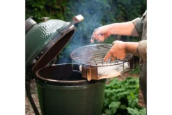 ConvEGGtor en céramique pour barbecue Big Green Egg Medium
