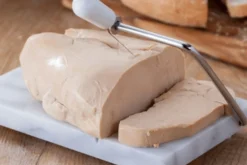 Coupe foie gras en marbre avec 2 fils de rechange en inox