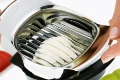 Coupe tomates et mozzarella Rosle en acier inoxydable diamètre 10cm
