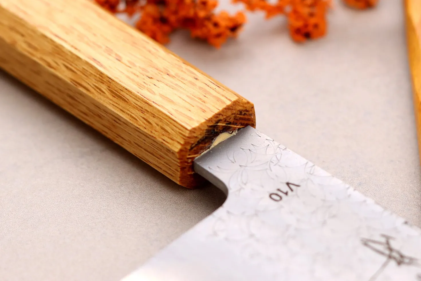 Couteau bunka 14cm japonais artisanal Sakai Kikumori TS10 en chêne