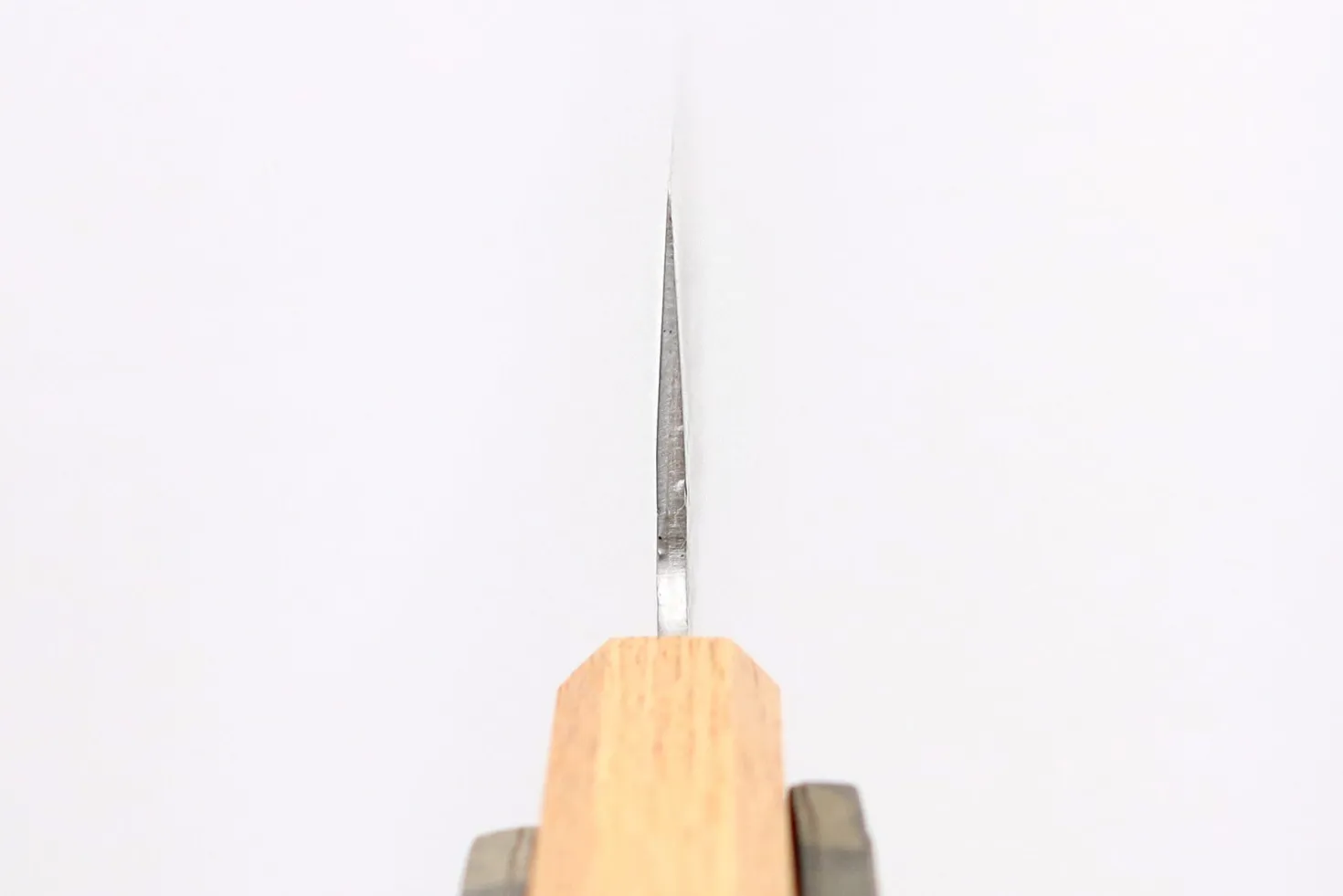 Couteau bunka 14cm japonais artisanal Sakai Kikumori TS10 en chêne