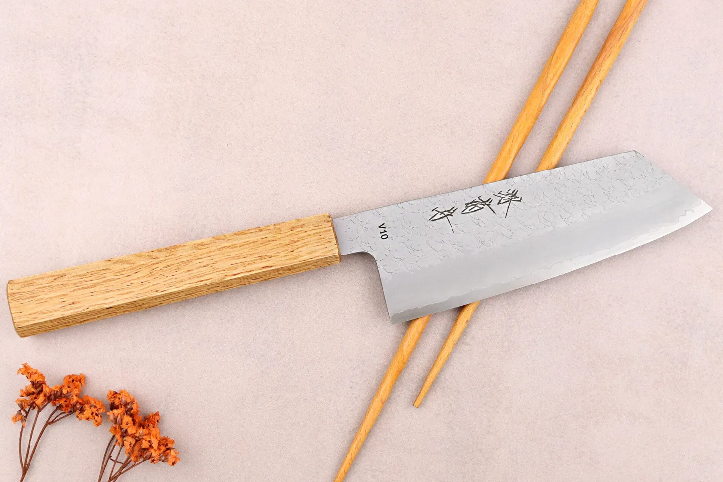 Couteau bunka 14cm japonais artisanal Sakai Kikumori TS10 en chêne