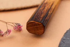 Couteau bunka 17cm japonais artisanal Yuzo Black AS chêne brûlé