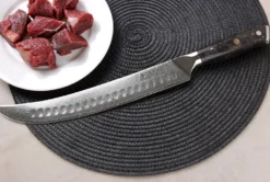 Couteau à découper Wusaki Sakin Damas 10Cr 25cm manche en fibre de carbone et feuille d'or