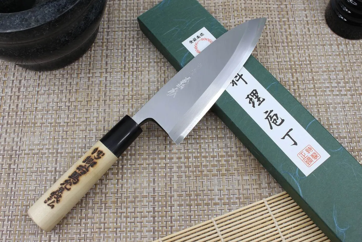 Couteau deba japonais artisanal Yoshihiro Jyosaku White 2 steel 15cm
