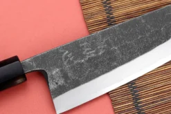 Couteau deba kiritsuke 18cm japonais artisanal Hatsukokoro Shirasagi manche en teck