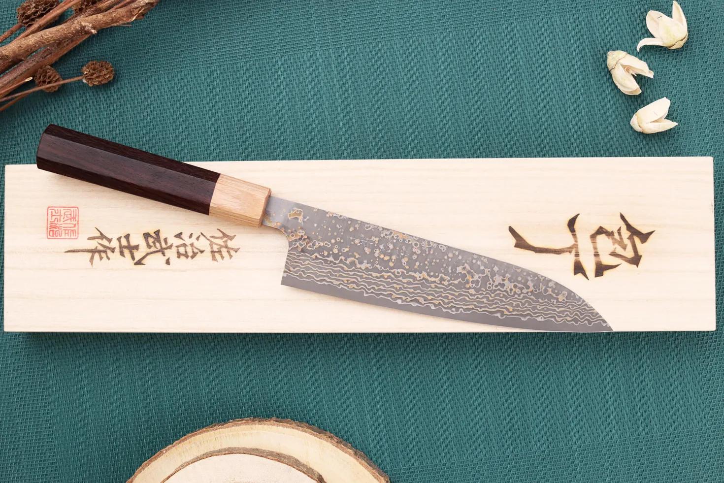 Couteau de chef 18cm japonais artisanal Takeshi Saji VG10 Gold