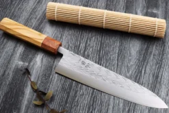 Couteau de chef 21cm japonais artisanal Yuzo SLD olivier et cognassier