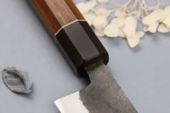 Couteau de chef 18cm japonais artisanal Yuzo Black Nashiji
