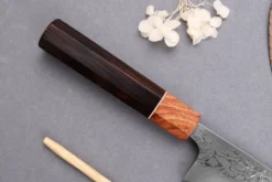 Couteau de chef 21cm japonais artisanal Toshihiro Wakui Aogami 2 damas laminé