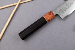 Couteau de chef 18cm japonais artisanal Toshihiro Wakui Aogami 2 damas laminé