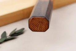 Couteau de chef 20cm japonais artisanal Wusaki Yaketa VG10 damas chêne brûlé