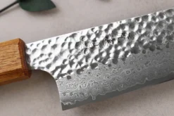 Couteau de chef 20cm japonais artisanal Wusaki Yaketa VG10 damas chêne brûlé