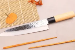 Couteau de chef 21cm japonais Satake Cutlery Tsuchime en magnolia