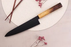 Couteau de chef 21cm japonais Sakai Takayuki Kurokage VG10 manche en chêne brûlé