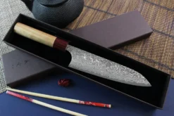 Couteau de chef japonais artisanal Yoshimi Kato 18cm VG10 Nickel Damascus cerisier