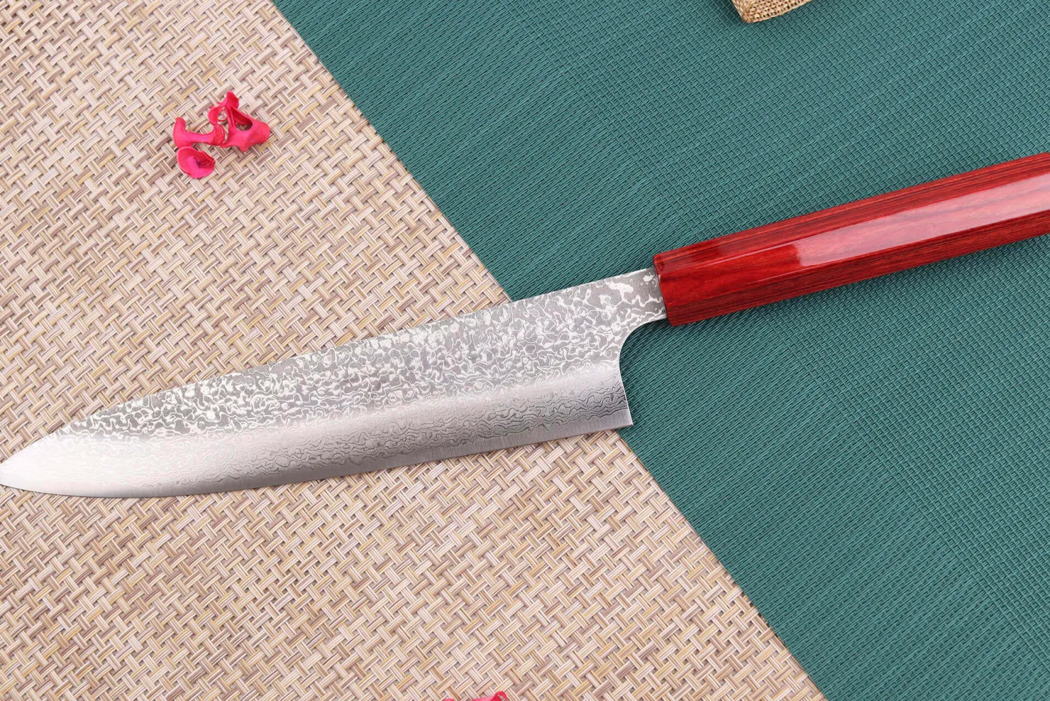 Couteau de chef japonais artisanal Kei Kobayashi SG2 Damas Heptagone 21cm