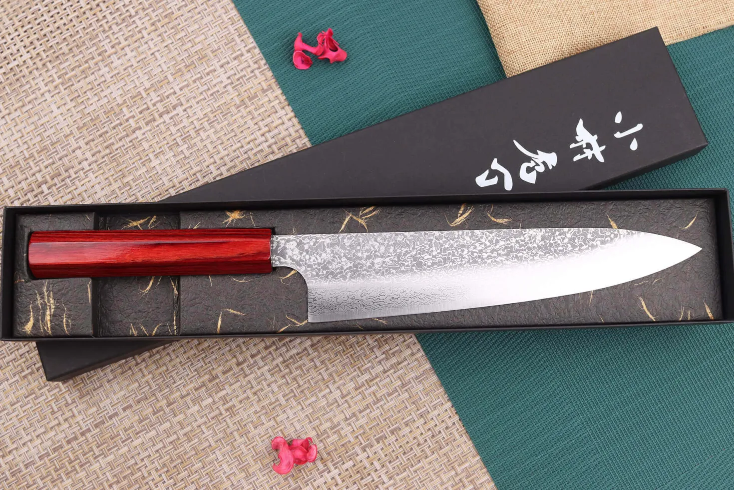 Couteau de chef japonais artisanal Kei Kobayashi SG2 Damas Heptagone 21cm