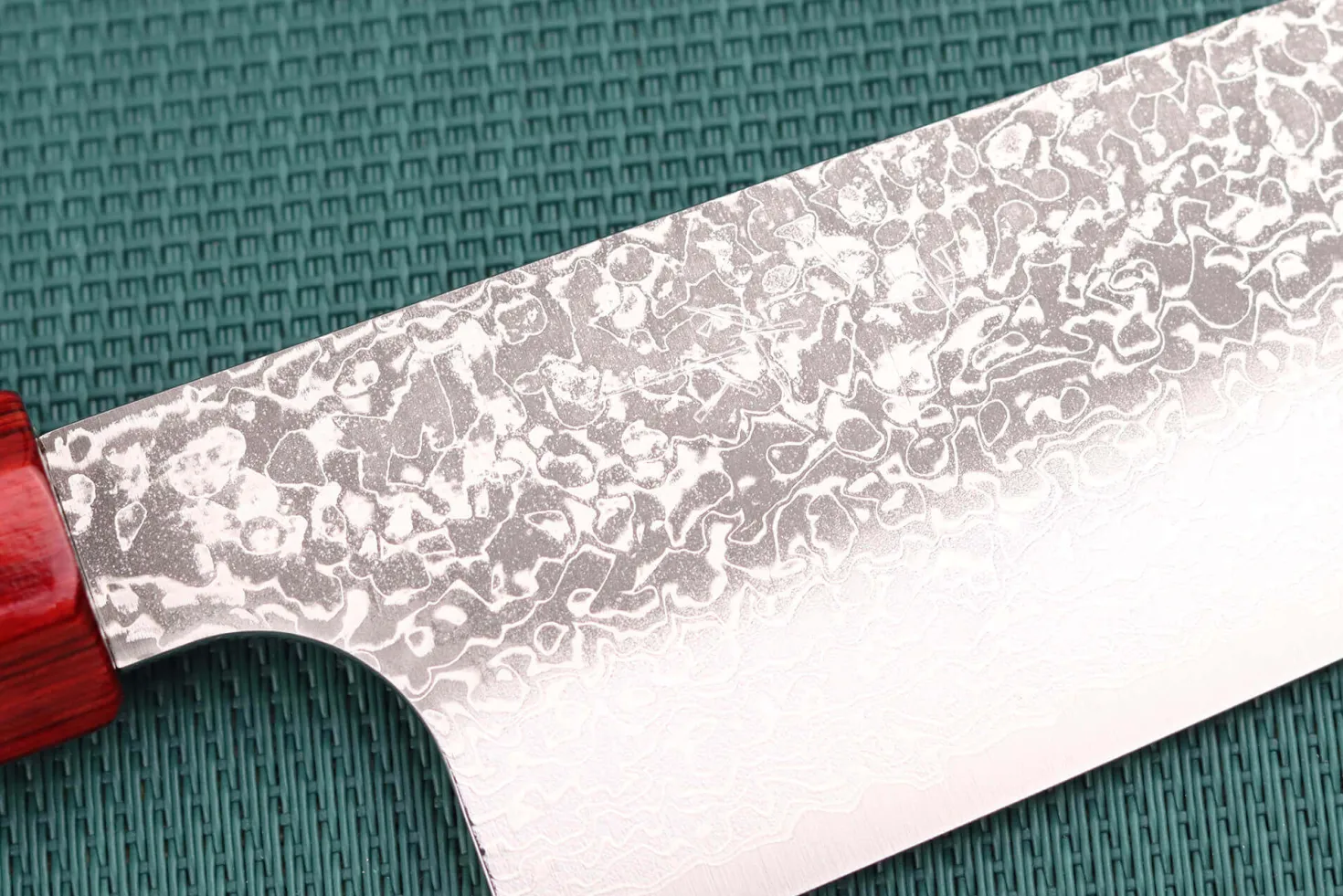 Couteau de chef japonais artisanal Kei Kobayashi SG2 Damas Heptagone 21cm