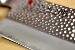 Couteau de chef japonais Kasumi Hammered lame martelée 24cm