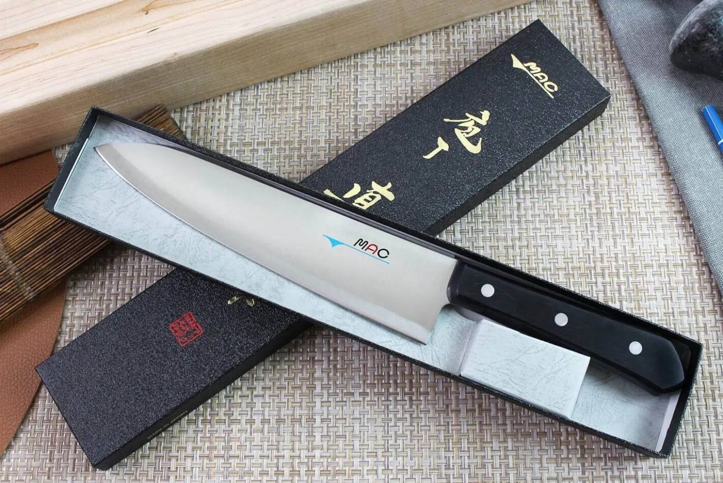 Couteau de chef japonais MAC Chef 21cm