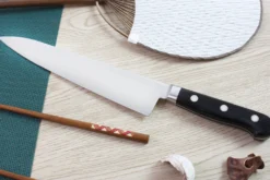 Couteau de chef japonais Misono 440 21cm