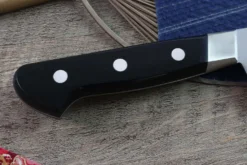 Couteau de chef japonais Misono alvéolé UX10 24cm