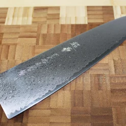 Couteau de chef japonais Yaxell SUPERGOU lame 20cm damas 161 couches