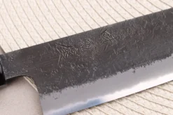 Couteau de chef kiritsuke 24cm japonais artisanal Hinoura Mutsumi Ajikataya Black Nashiji